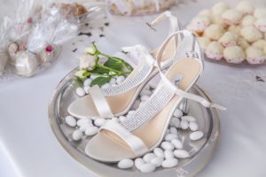 Bridal shoes cosa sono, dove si comprano e a che prezzo